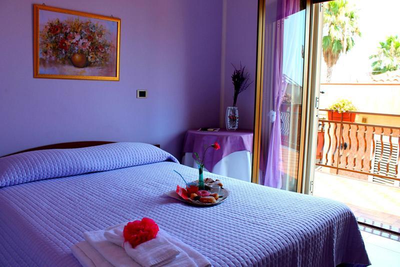 Hotel La Villa Мистербианко Екстериор снимка
