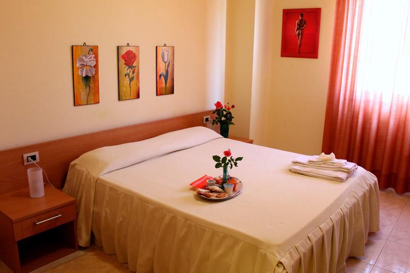 Hotel La Villa Мистербианко Екстериор снимка